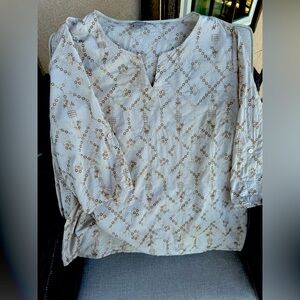 Chico size 3 embroidery tunic
